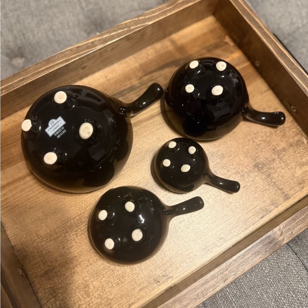 Adorable Black Cat Measuring Cups - Picture 4 of 5